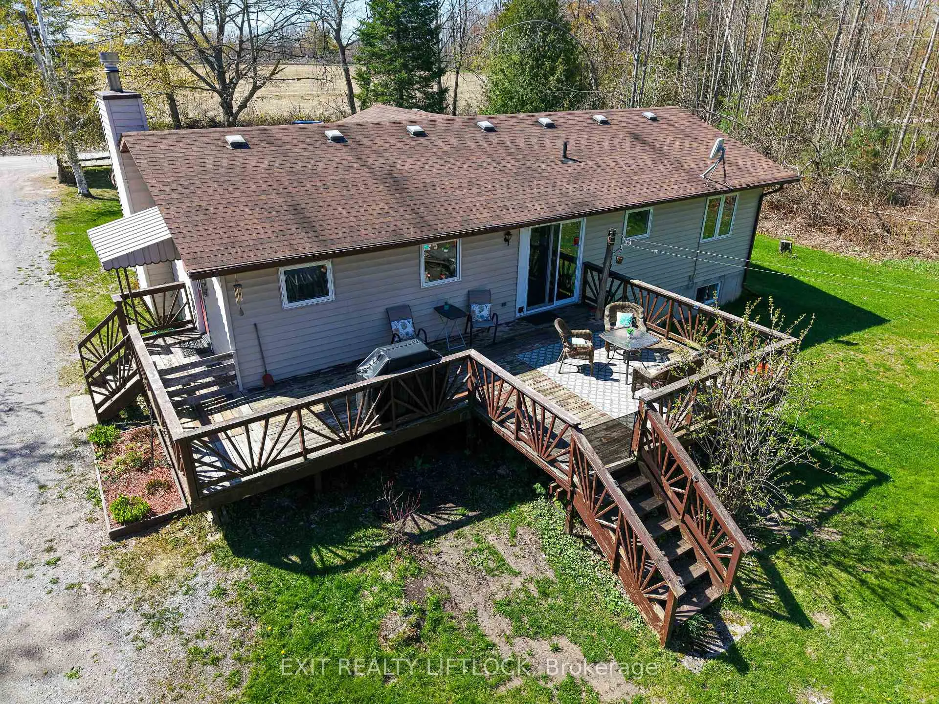 Photo 25 of 2348 18th Line, Selwyn — HOMEH