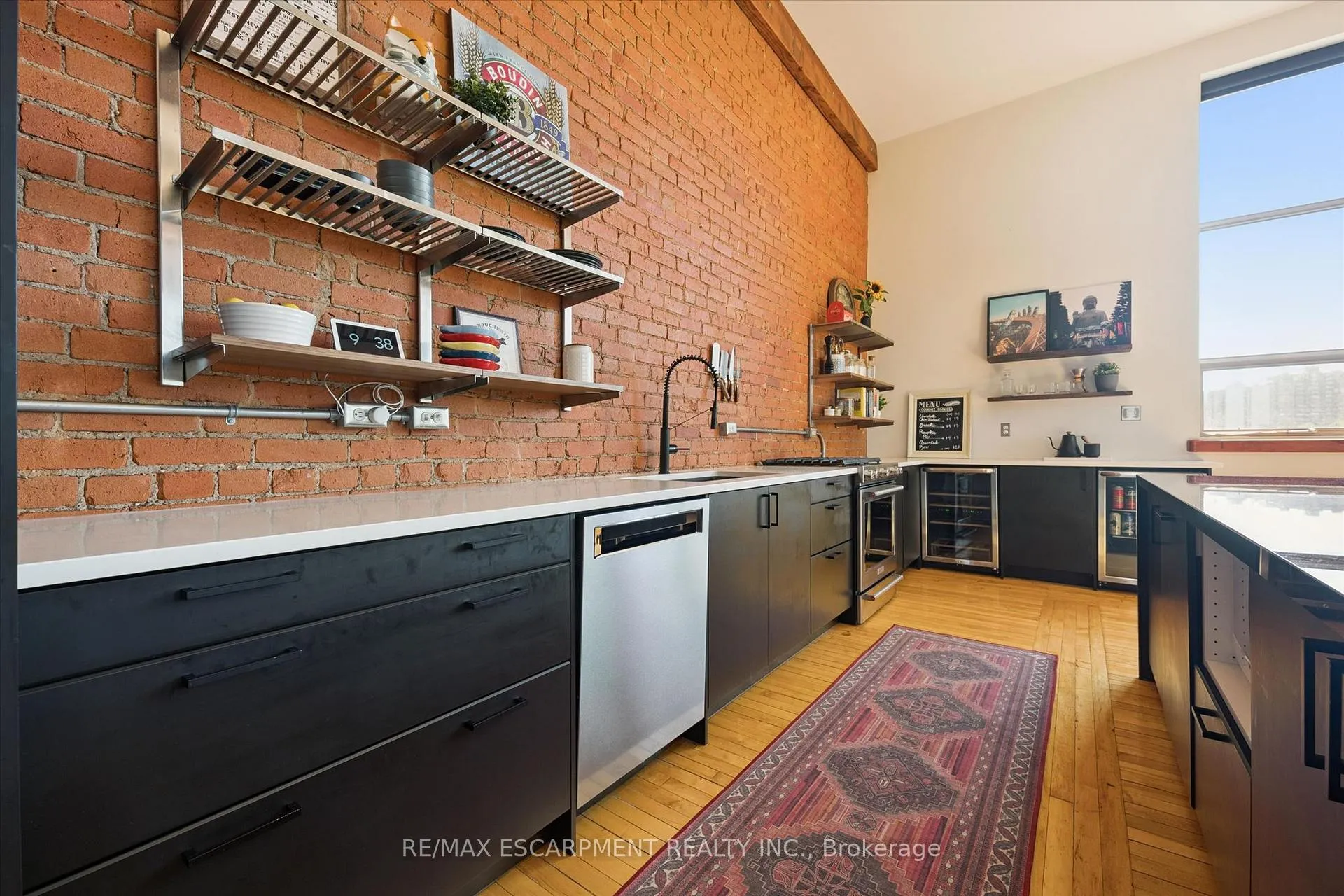 Photo 17 of Unit 36, 357 Hunter Street W, Hamilton, Kirkendall — HOMEH