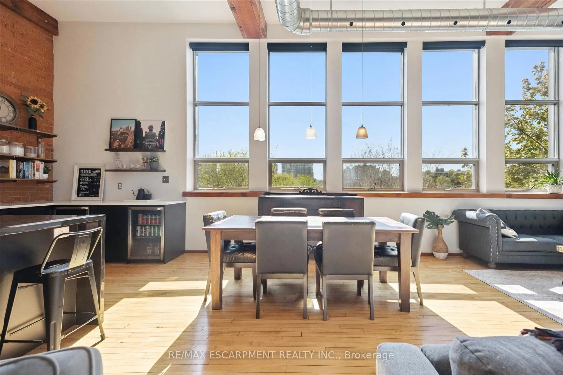 Photo 22 of Unit 36, 357 Hunter Street W, Hamilton, Kirkendall — HOMEH