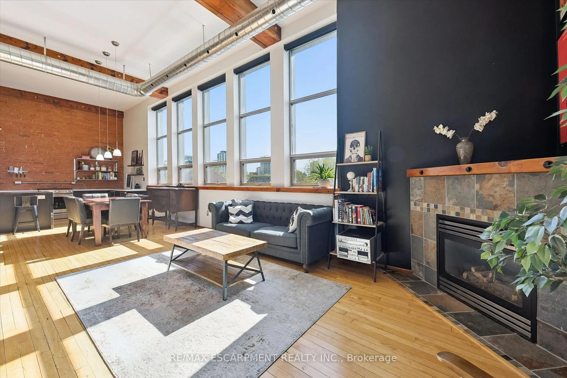 Photo 25 of Unit 36, 357 Hunter Street W, Hamilton, Kirkendall — HOMEH