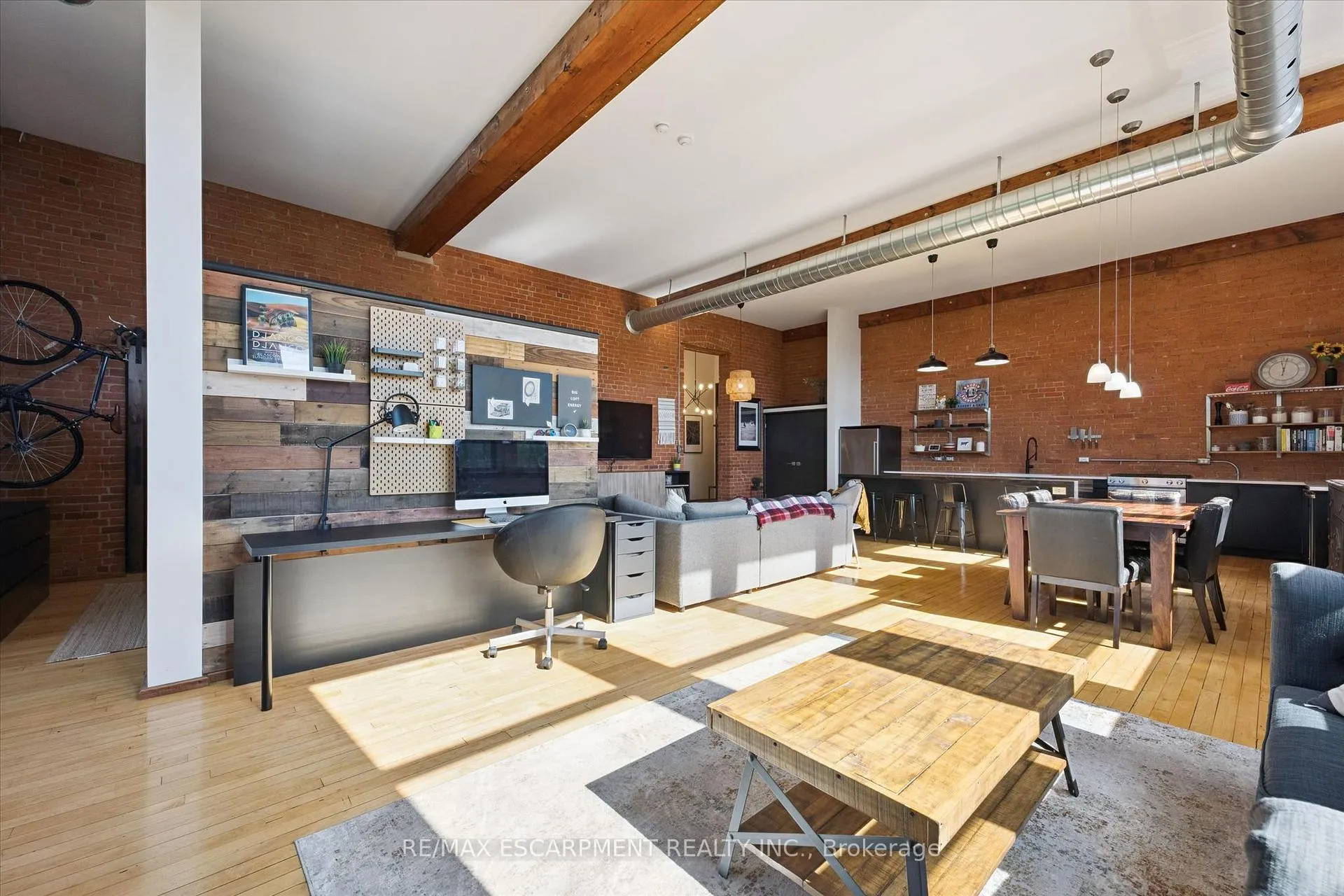 Photo 27 of Unit 36, 357 Hunter Street W, Hamilton, Kirkendall — HOMEH
