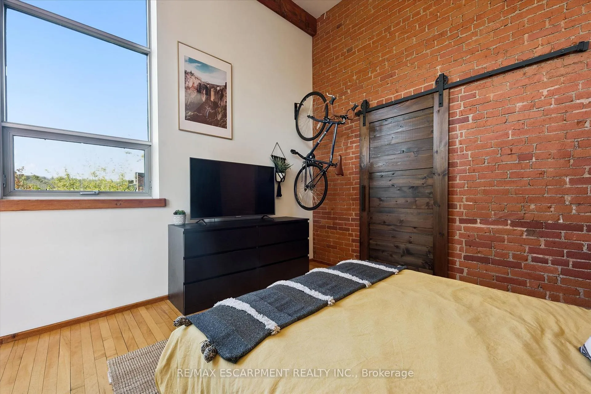 Photo 29 of Unit 36, 357 Hunter Street W, Hamilton, Kirkendall — HOMEH