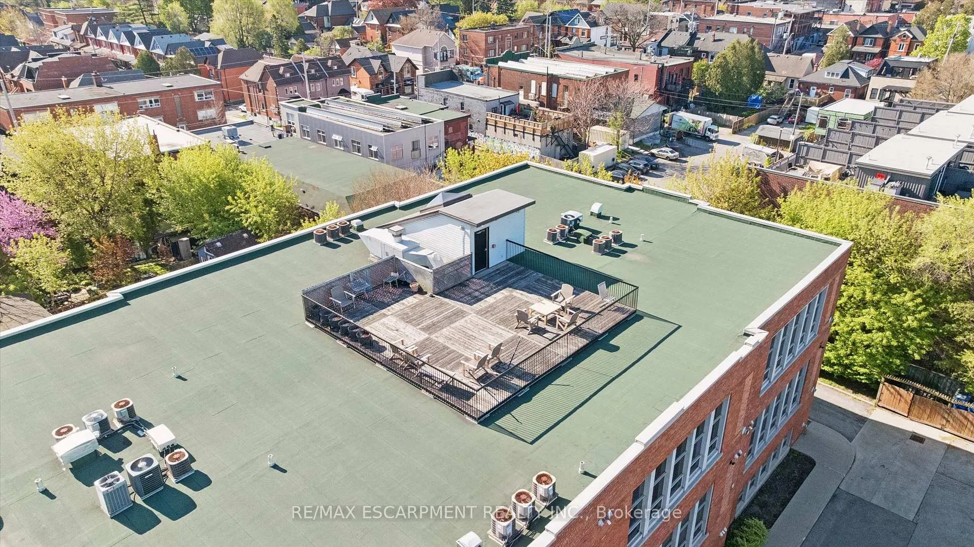 Photo 36 of Unit 36, 357 Hunter Street W, Hamilton, Kirkendall — HOMEH