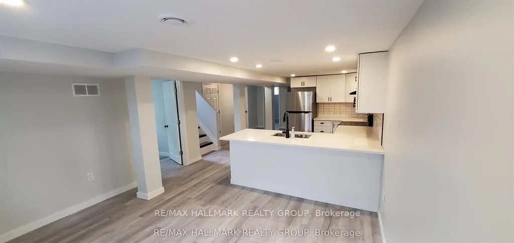 Photo 16 of 1329 Bloomsbury Crescent, Ottawa, Parkway Park — HOMEH