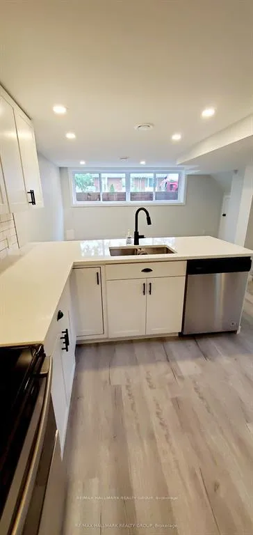 Photo 19 of 1329 Bloomsbury Crescent, Ottawa, Parkway Park — HOMEH