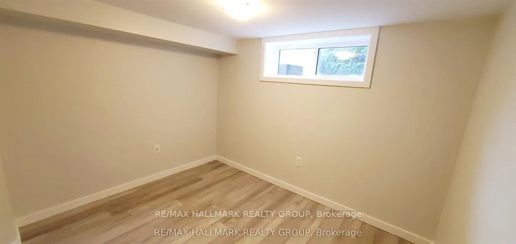 Photo 25 of 1329 Bloomsbury Crescent, Ottawa, Parkway Park — HOMEH