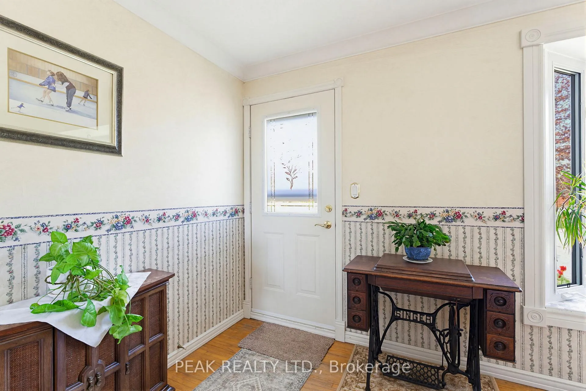Photo 7 of 12 Mccammon Street, Brant, Paris — HOMEH