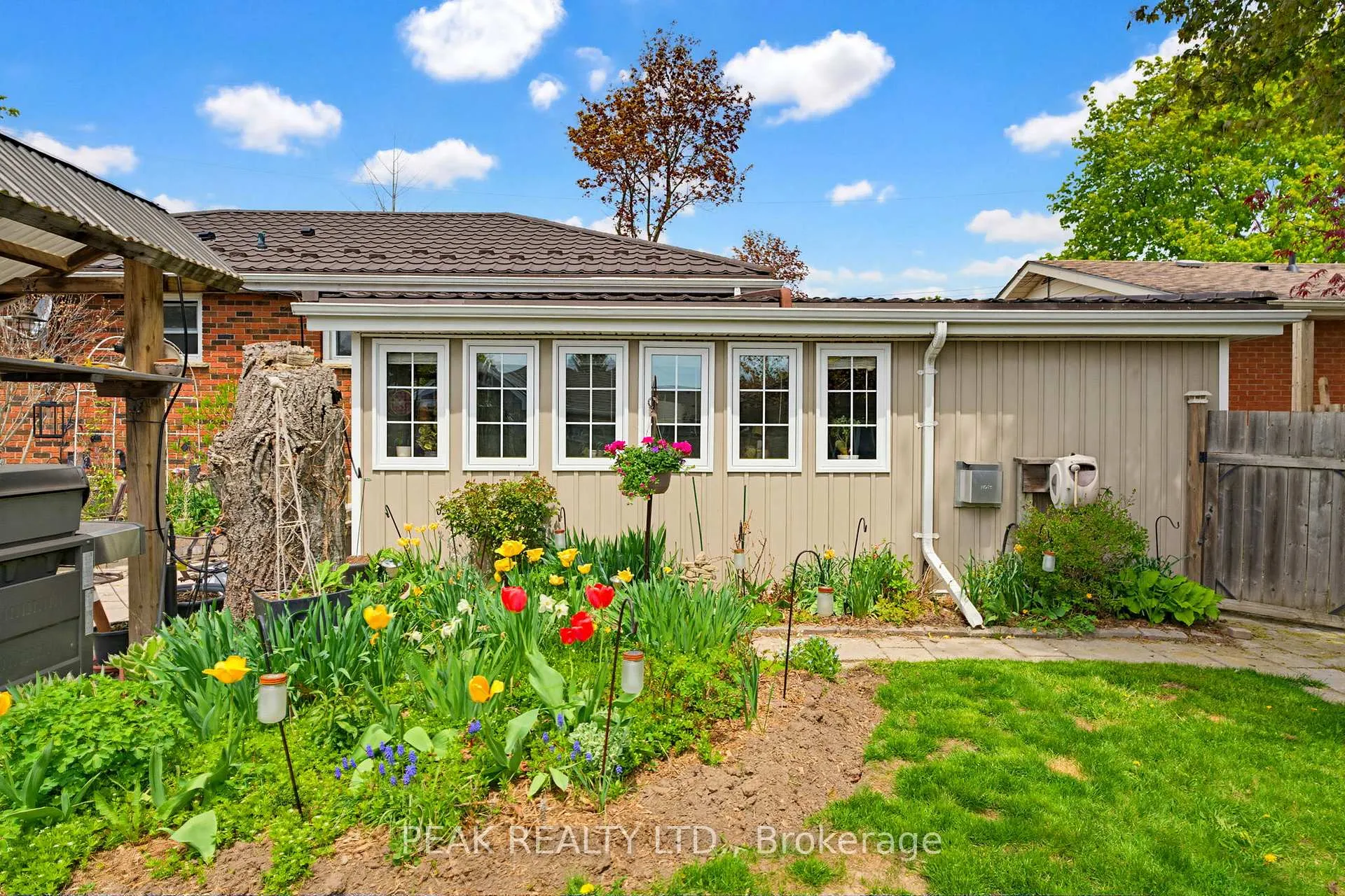 Photo 36 of 12 Mccammon Street, Brant, Paris — HOMEH