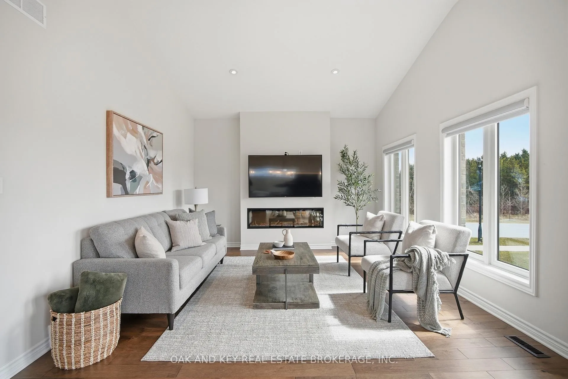 Photo 18 of 11 Bowman Drive, Middlesex Centre, Ilderton — HOMEH