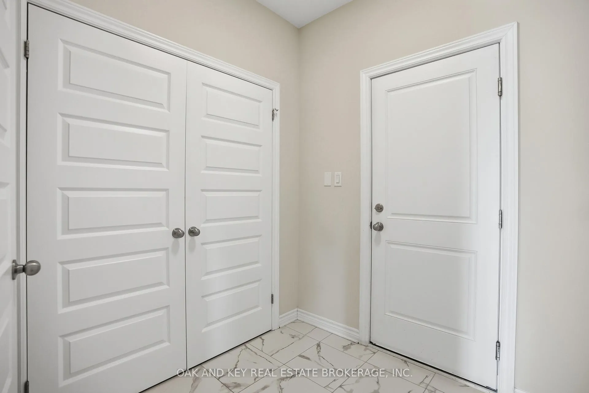 Photo 23 of 11 Bowman Drive, Middlesex Centre, Ilderton — HOMEH