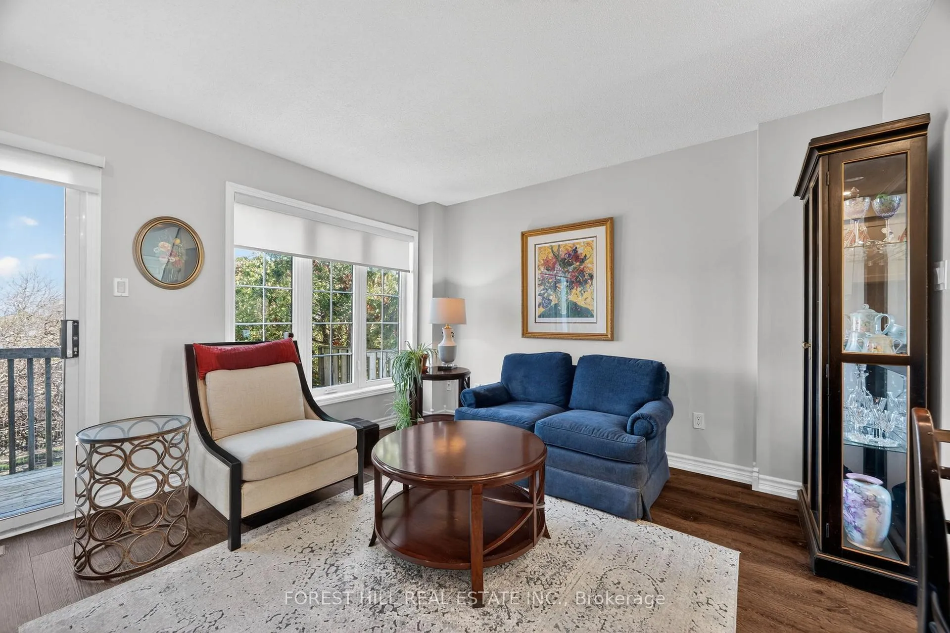 Photo 7 of Unit 4, 667 Macnab Gate, Newmarket, Gorham-College Manor — HOMEH