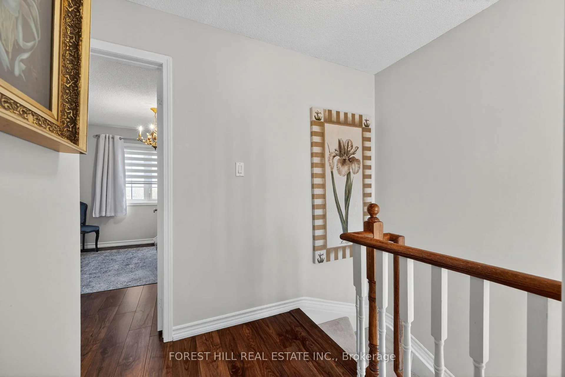 Photo 12 of Unit 4, 667 Macnab Gate, Newmarket, Gorham-College Manor — HOMEH