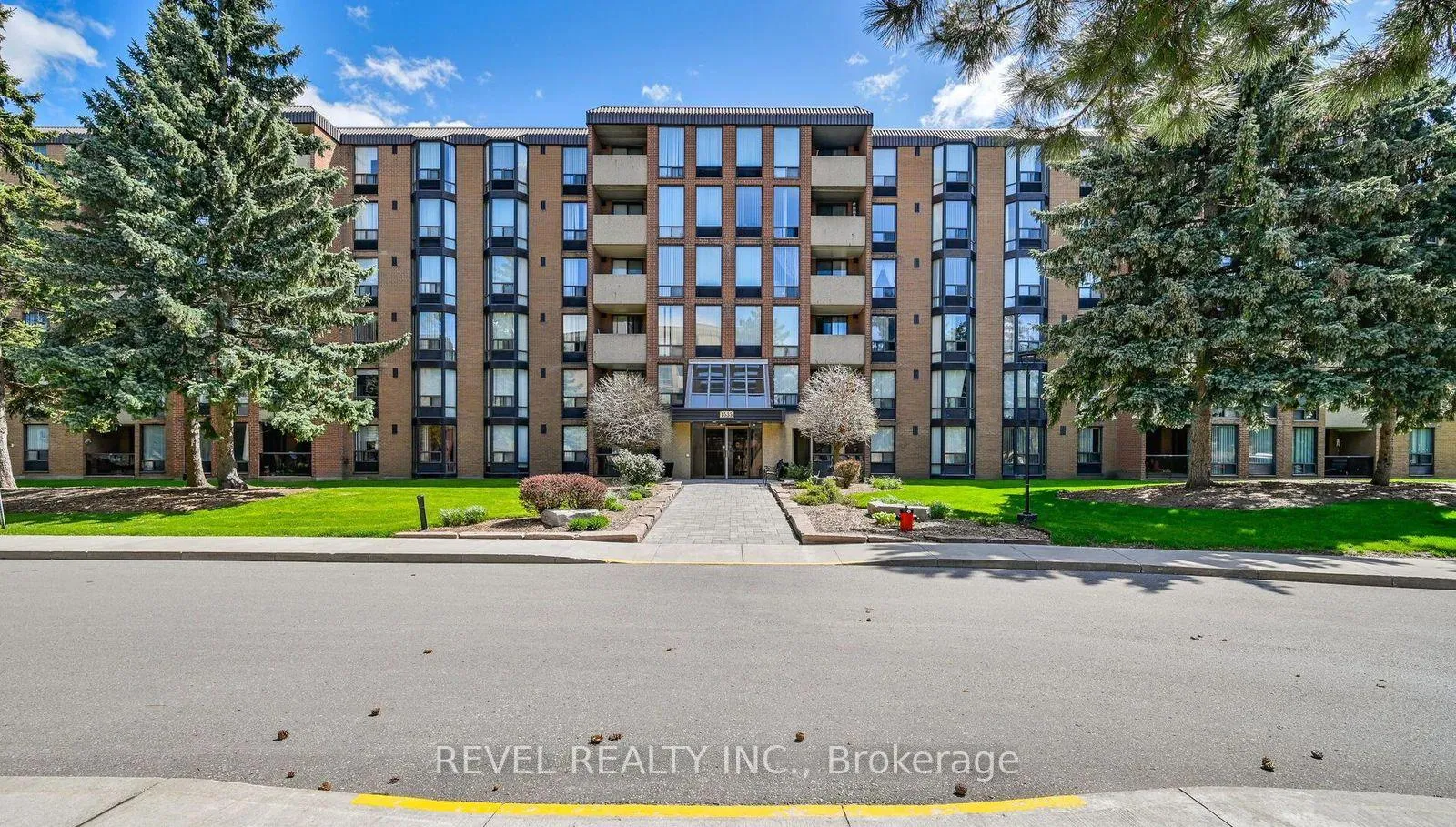 Photo 1 of Unit 601, 1540 Pickering Parkway, Pickering, Town Centre — HOMEH