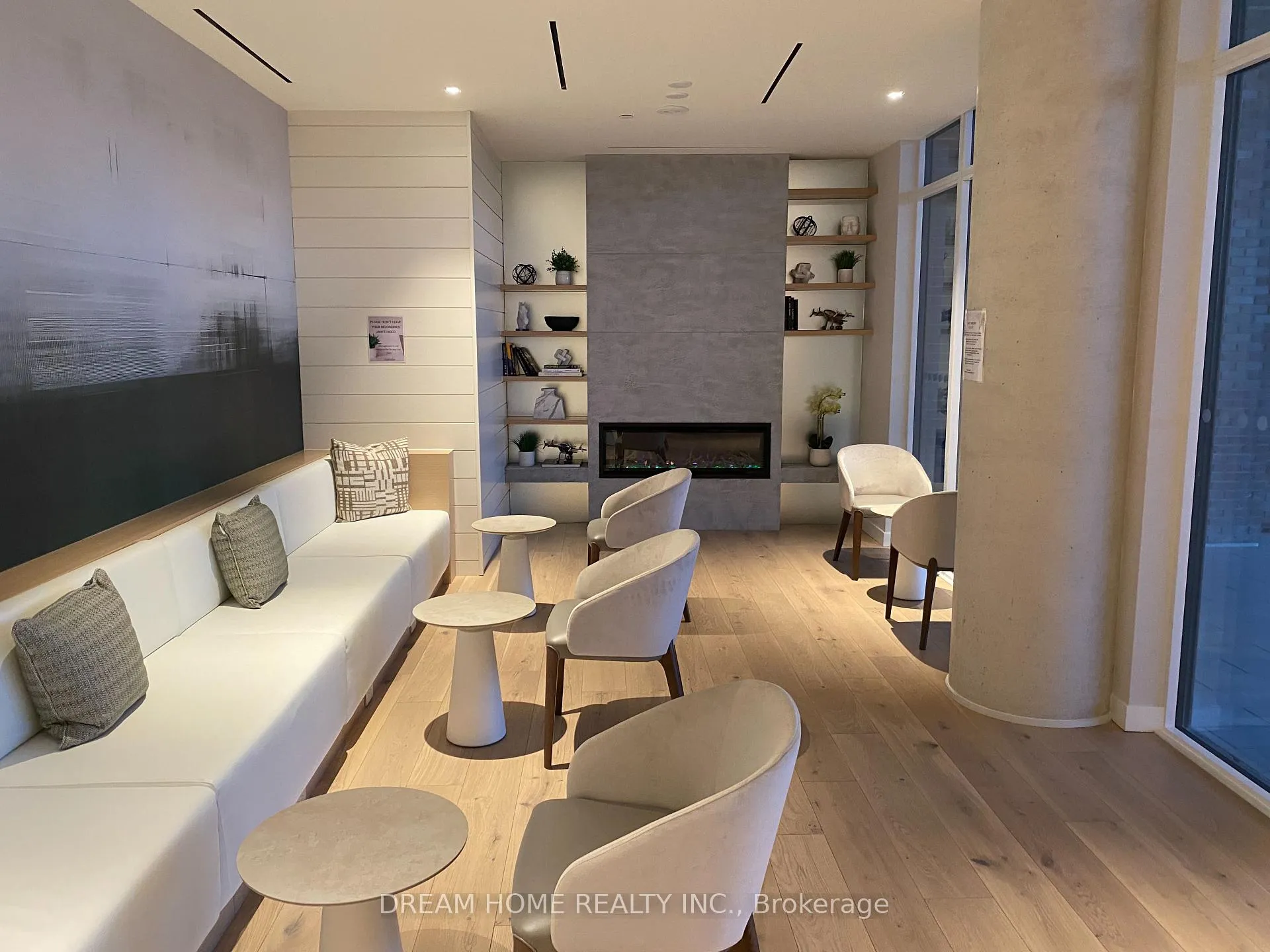 Photo 18 of Unit 911, 5 Defries Street, Toronto, Regent Park — HOMEH