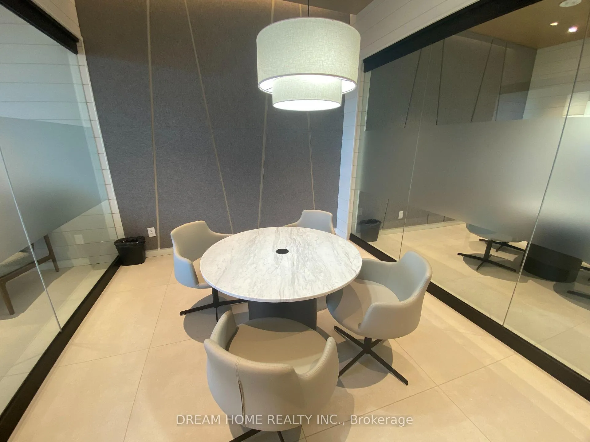 Photo 20 of Unit 911, 5 Defries Street, Toronto, Regent Park — HOMEH