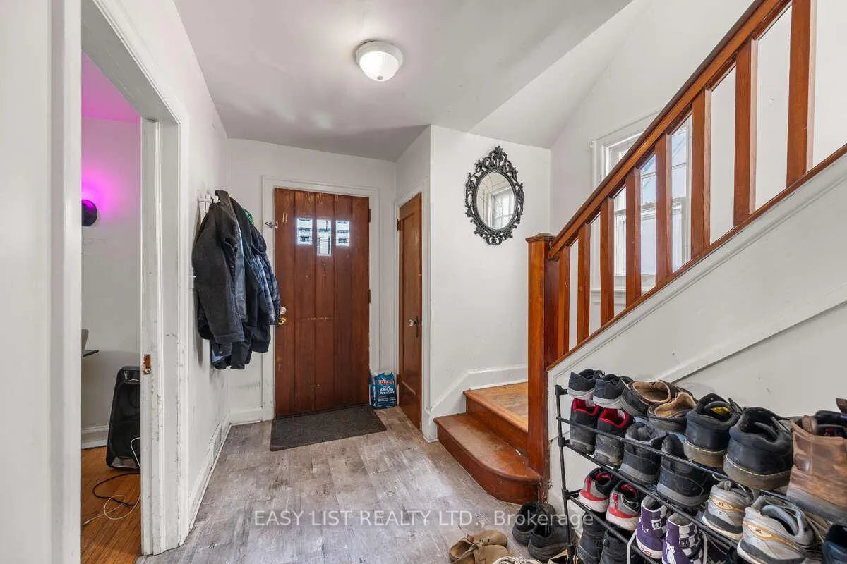 Photo 6 of 550 Brock Street, Kingston, Central City East — HOMEH