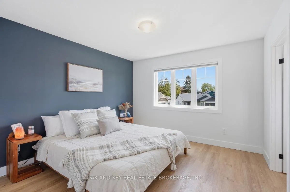 Photo 24 of 32 Helen Court, Central Elgin, Belmont — HOMEH