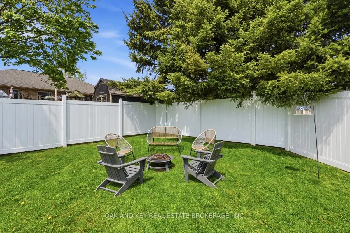 Photo 44 of 32 Helen Court, Central Elgin, Belmont — HOMEH