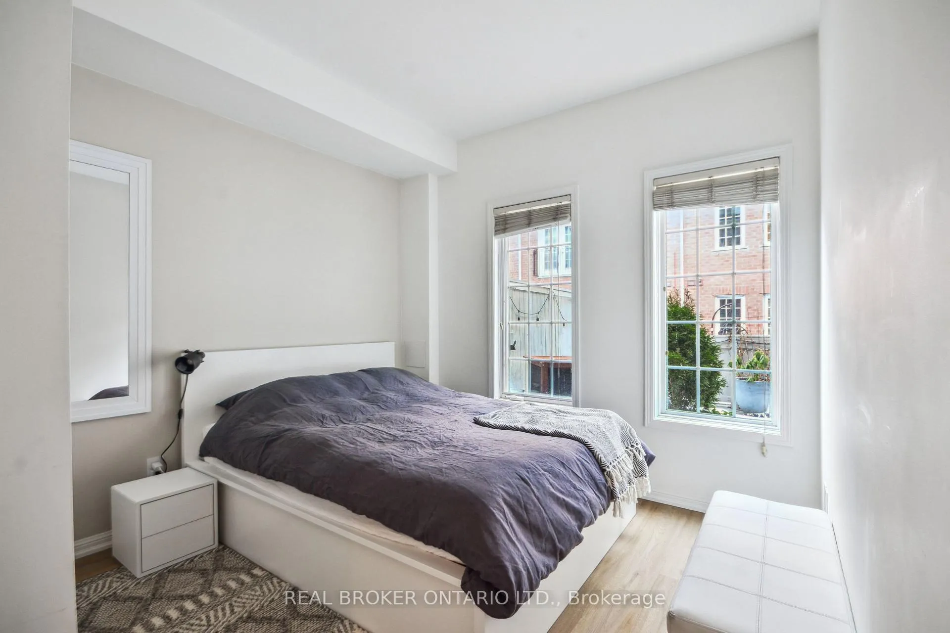 Photo 10 of Unit 12, 11 Niagara Street, Toronto, Waterfront Communities — HOMEH