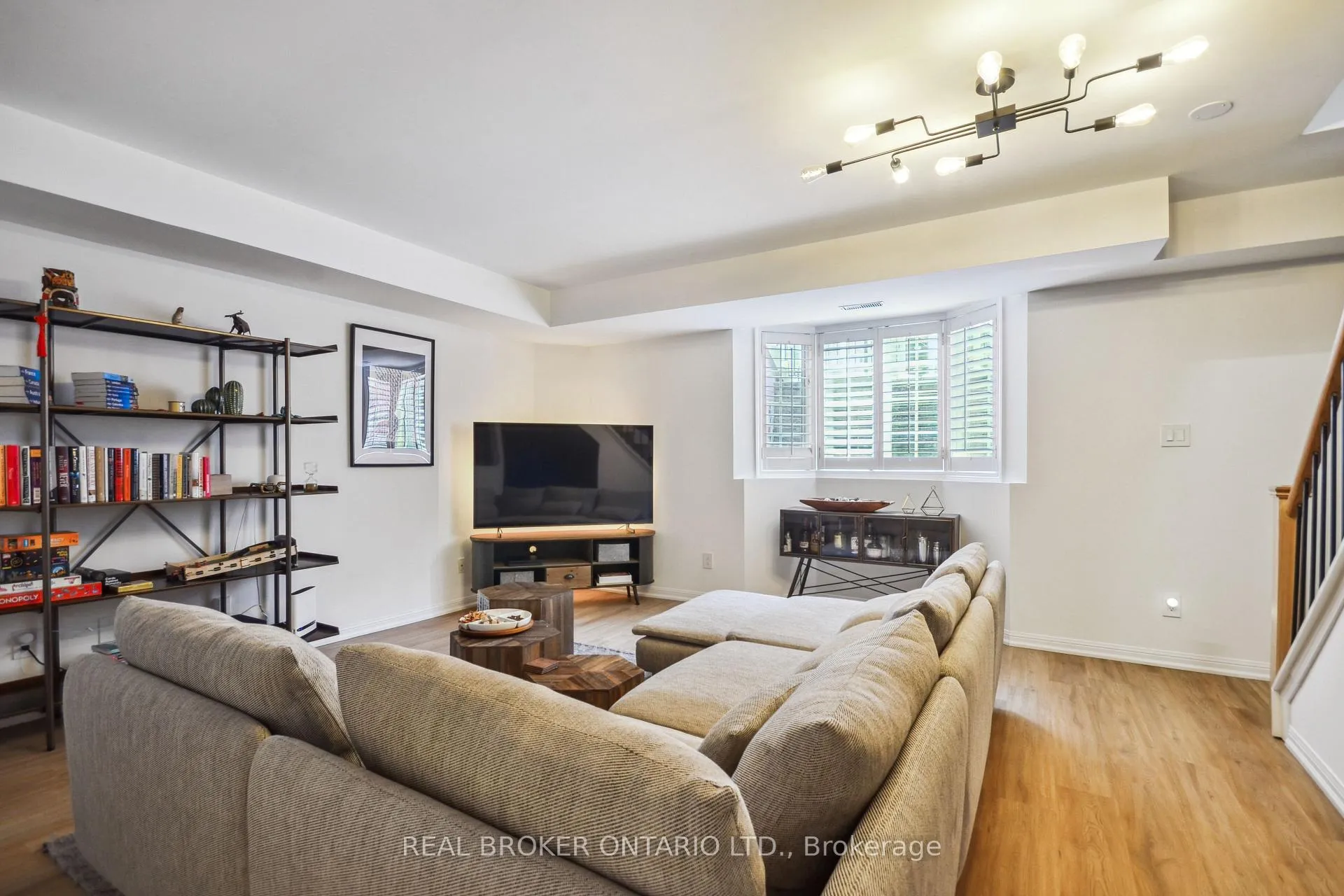 Photo 22 of Unit 12, 11 Niagara Street, Toronto, Waterfront Communities — HOMEH
