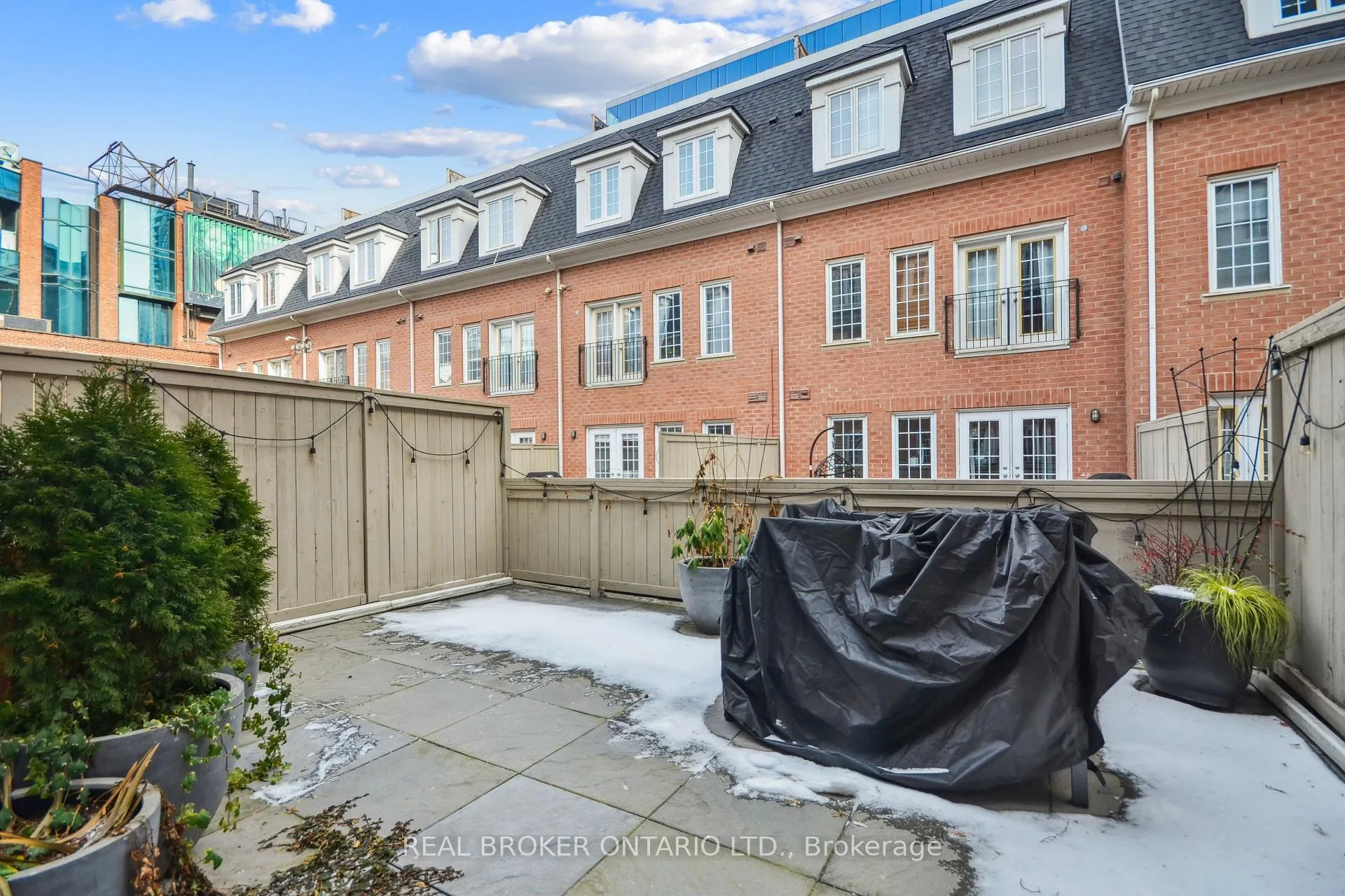 Photo 29 of Unit 12, 11 Niagara Street, Toronto, Waterfront Communities — HOMEH