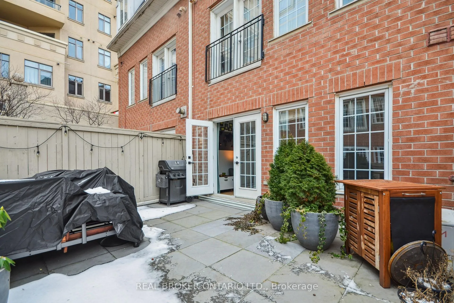 Photo 30 of Unit 12, 11 Niagara Street, Toronto, Waterfront Communities — HOMEH