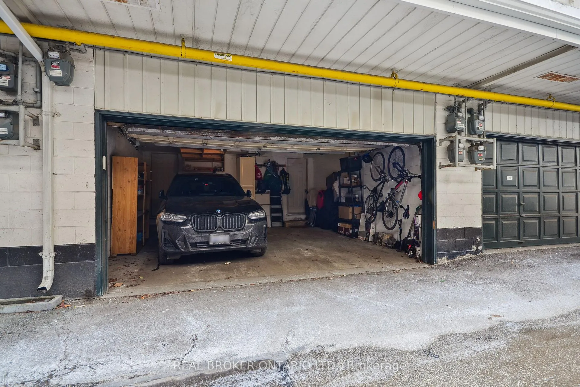 Photo 31 of Unit 12, 11 Niagara Street, Toronto, Waterfront Communities — HOMEH