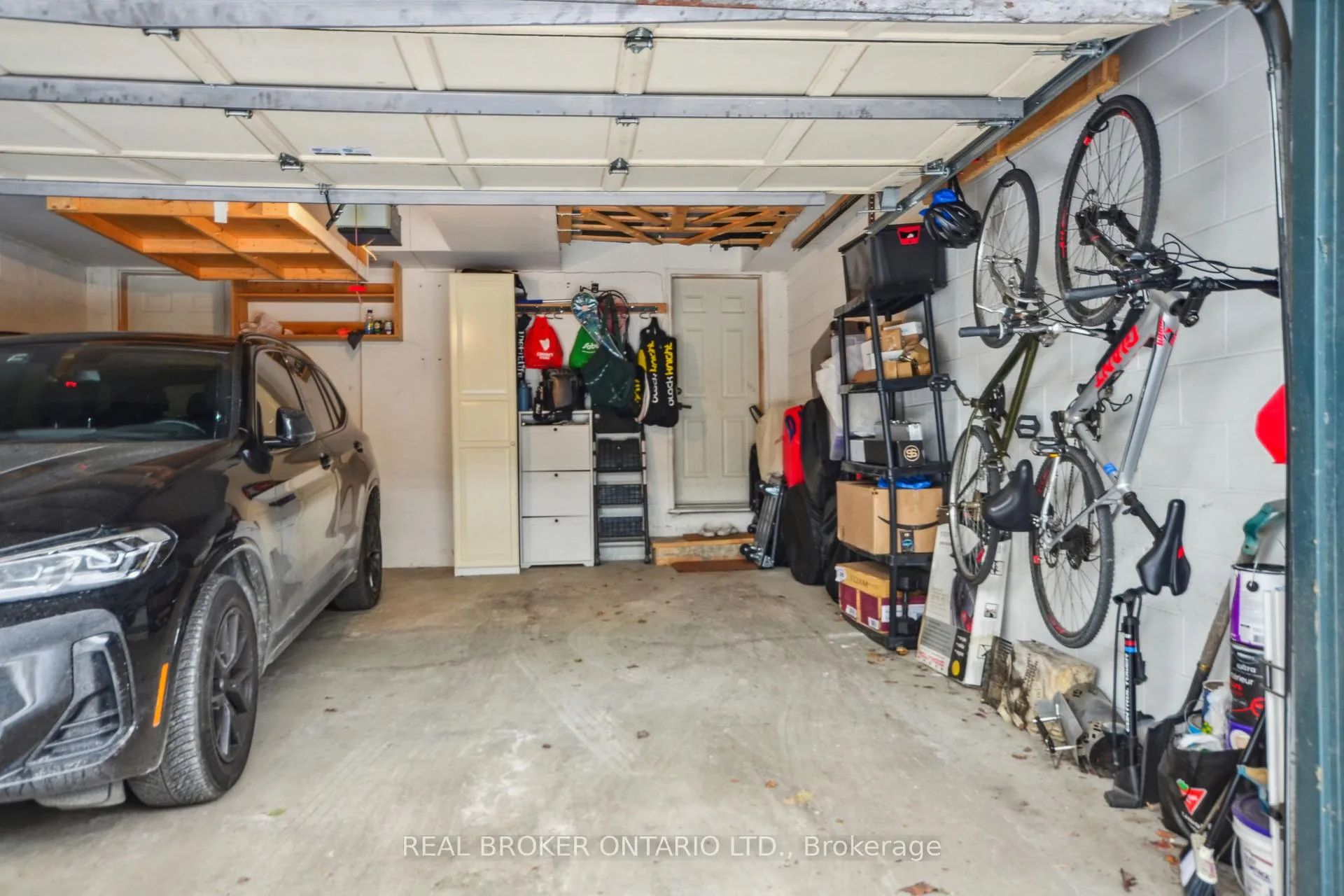 Photo 32 of Unit 12, 11 Niagara Street, Toronto, Waterfront Communities — HOMEH