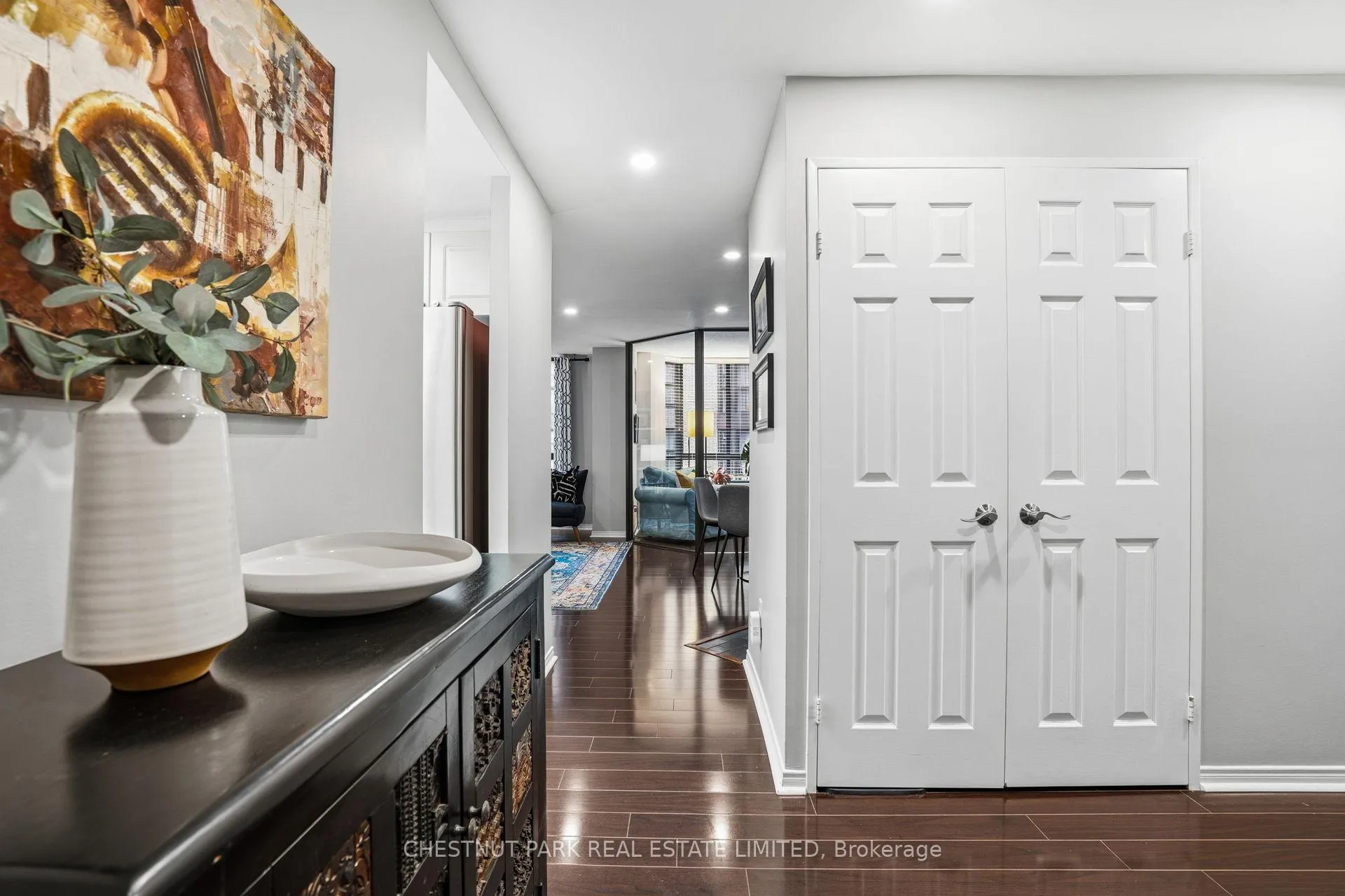 Photo 7 of Unit 1206, 211 St Patrick Street, Toronto, Kensington-Chinatown — HOMEH