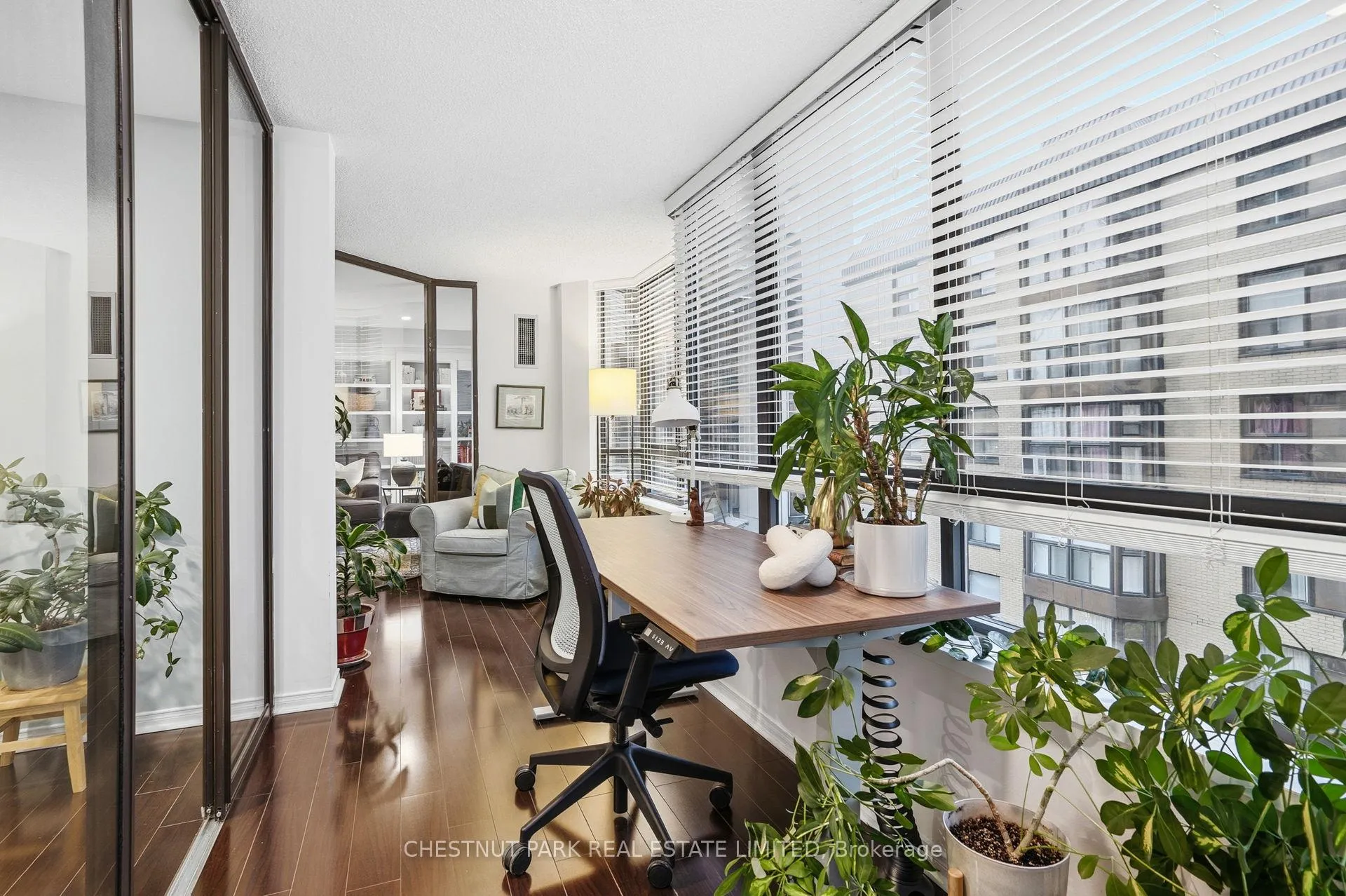 Photo 10 of Unit 1206, 211 St Patrick Street, Toronto, Kensington-Chinatown — HOMEH