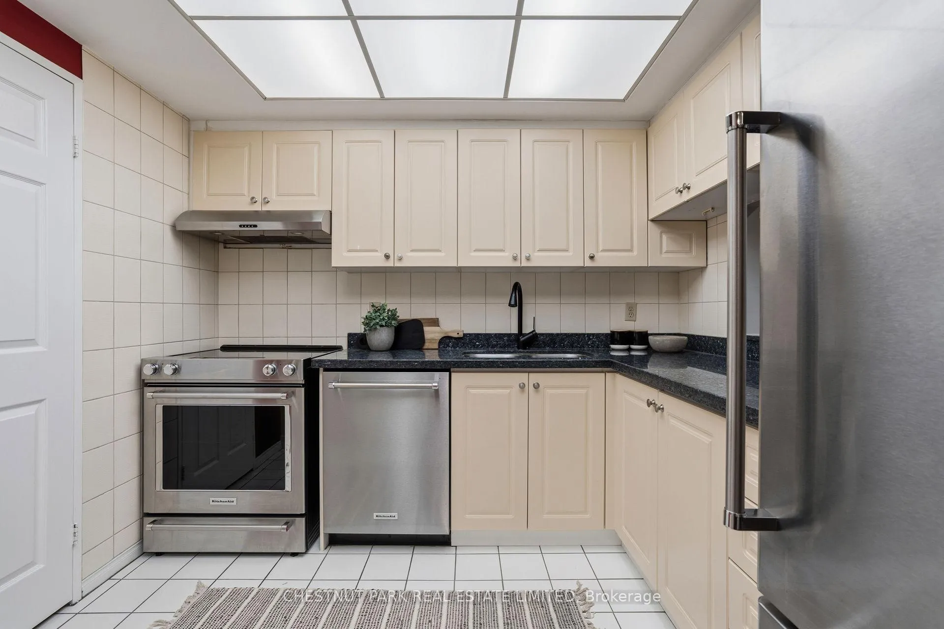 Photo 16 of Unit 1206, 211 St Patrick Street, Toronto, Kensington-Chinatown — HOMEH