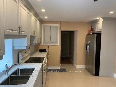 Photo 5 of Unit Main Floor, 299 Welsh Street, Peterborough, Ashburnham — HOMEH