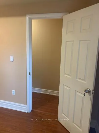 Photo 6 of Unit Main Floor, 299 Welsh Street, Peterborough, Ashburnham — HOMEH