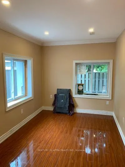 Photo 7 of Unit Main Floor, 299 Welsh Street, Peterborough, Ashburnham — HOMEH