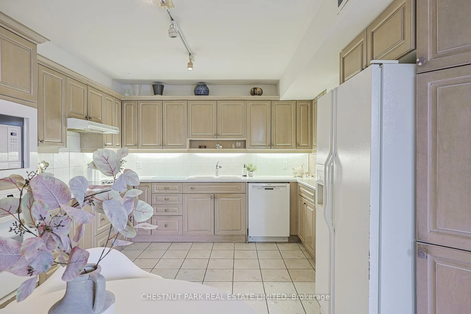 Photo 22 of Unit PH2, 70 Montclair Avenue, Toronto, Forest Hill South — HOMEH