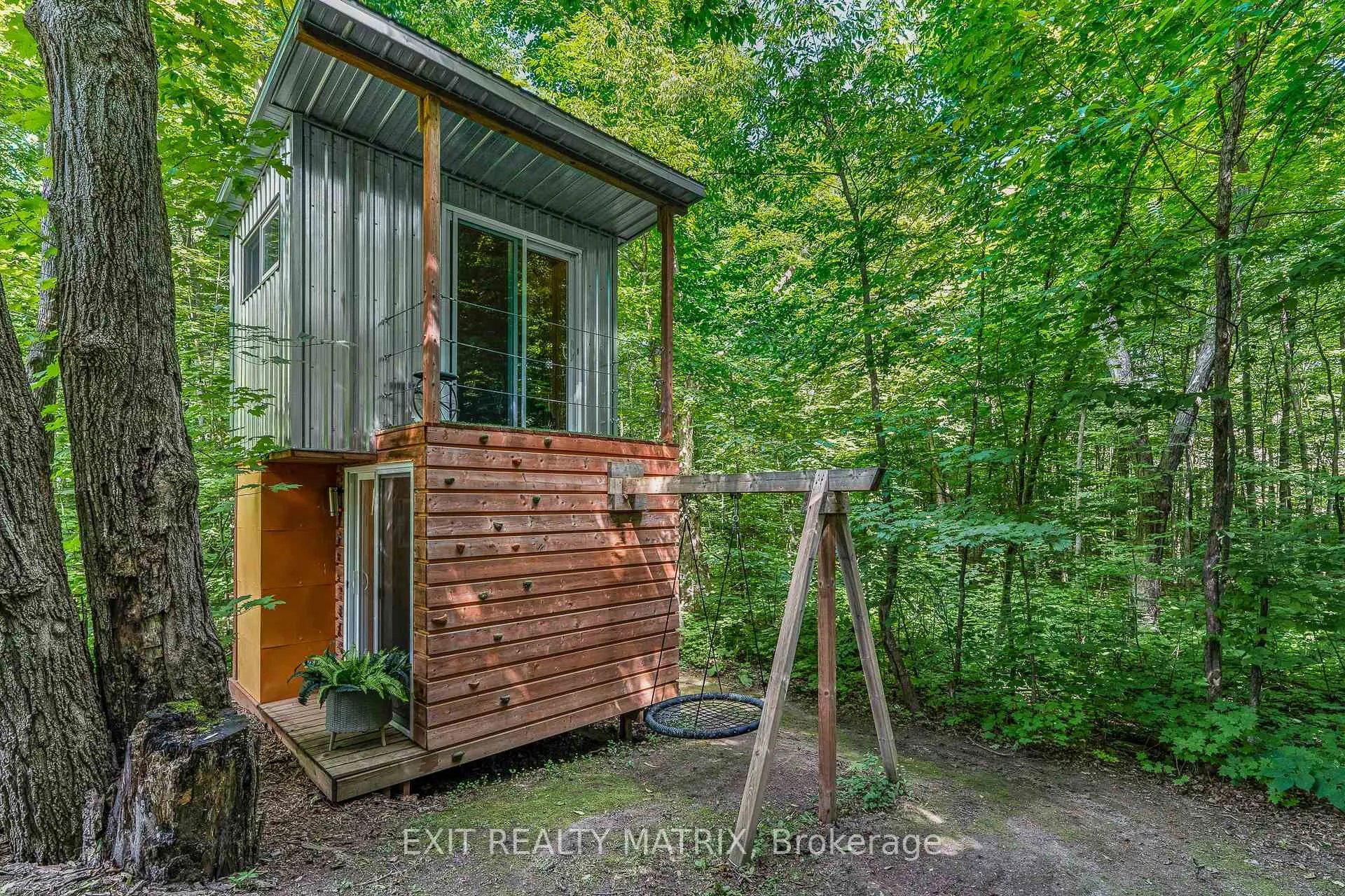 Photo 32 of 1271 Georges Vanier Drive, Ottawa, Cumberland Ridge — HOMEH