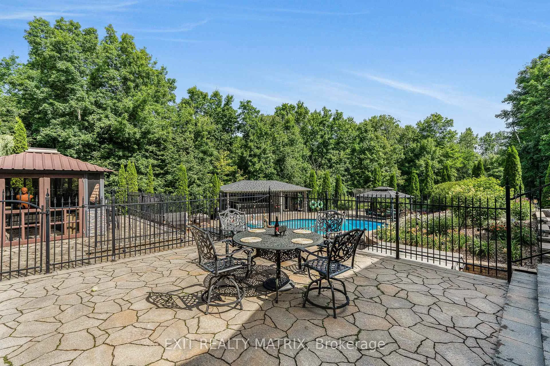 Photo 43 of 1271 Georges Vanier Drive, Ottawa, Cumberland Ridge — HOMEH