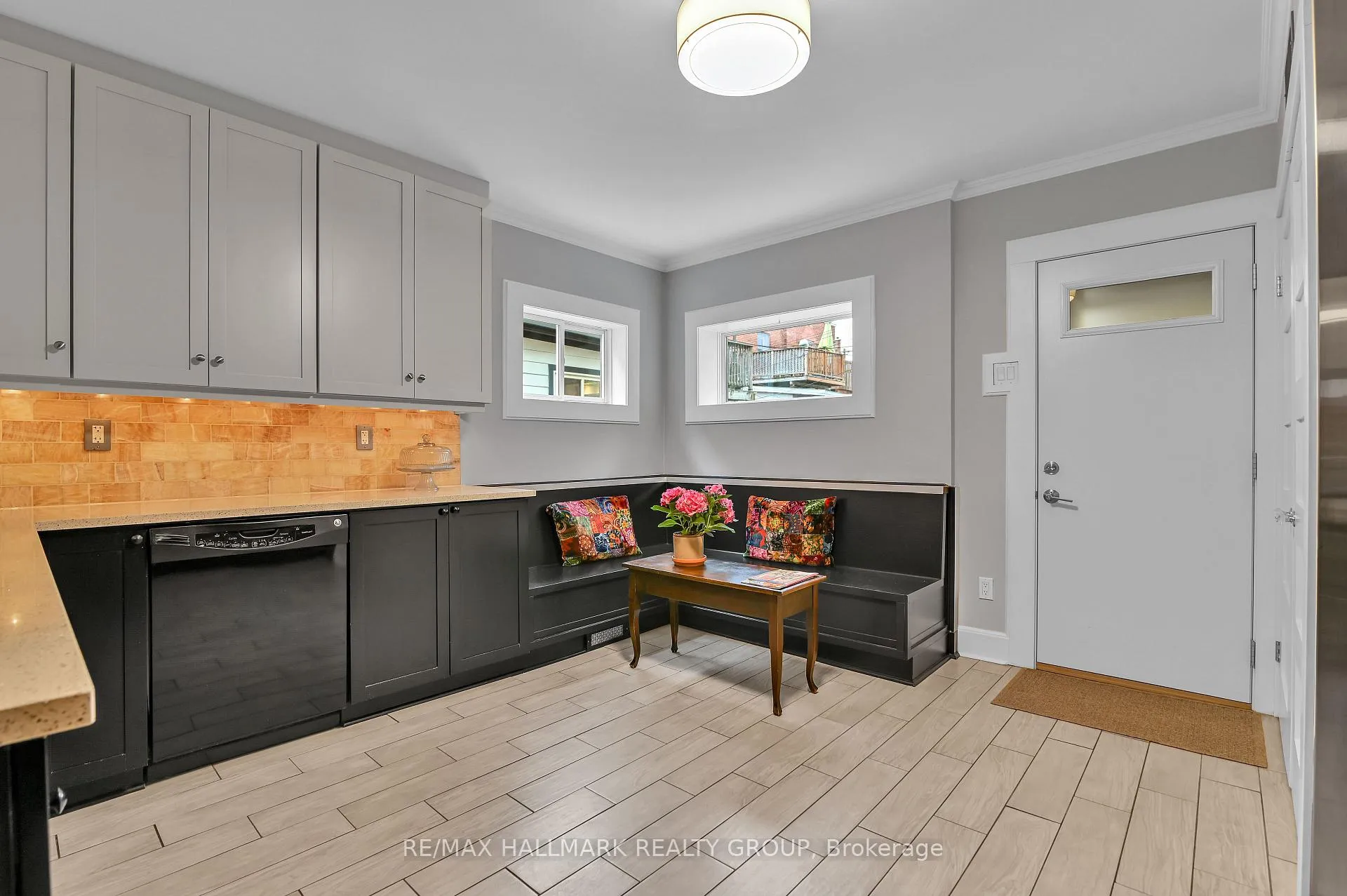 Photo 10 of 280 Flora Street, Ottawa, Ottawa Centre — HOMEH