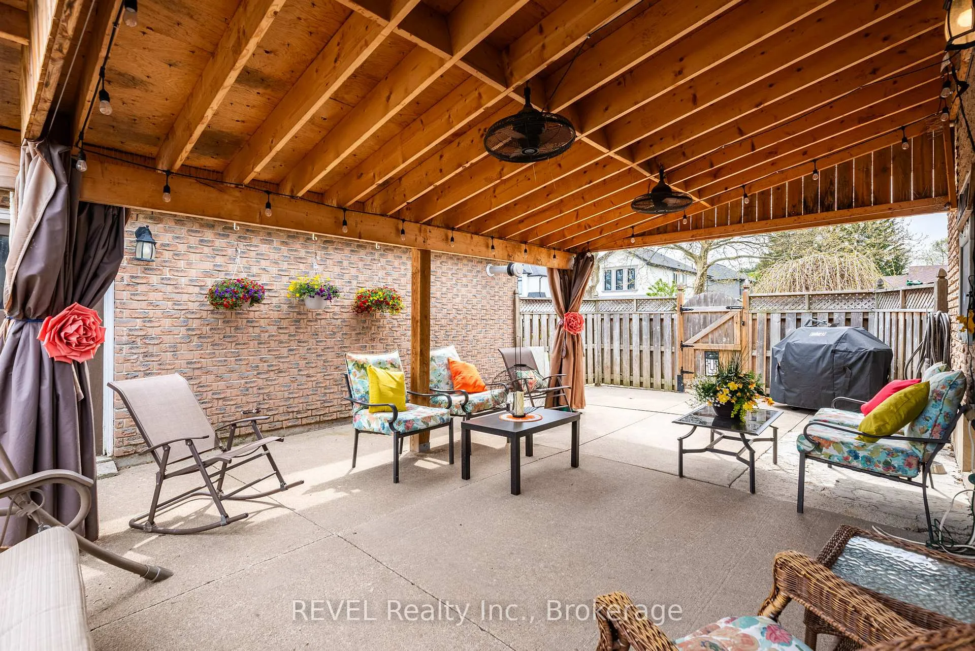 Photo 35 of 8257 Post Road, Niagara Falls, Ascot — HOMEH