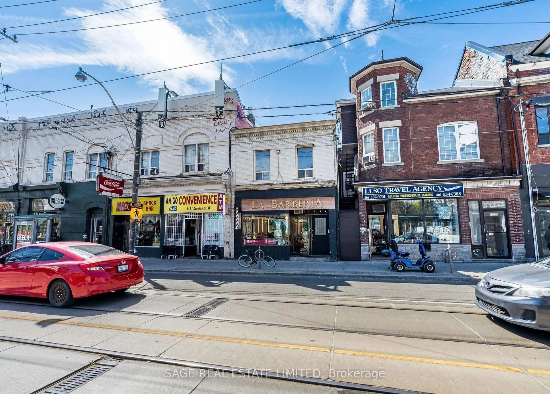 Photo 18 of Unit Upper, 1153 Dundas Street W, Toronto, Trinity-Bellwoods — HOMEH