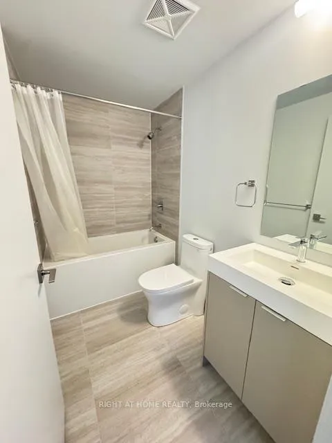 Photo 10 of 2920 Highway7 Road, Vaughan, Concord — HOMEH