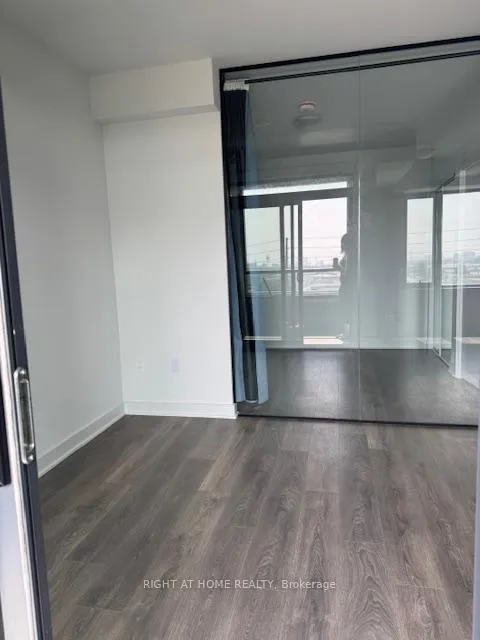 Photo 13 of 2920 Highway7 Road, Vaughan, Concord — HOMEH