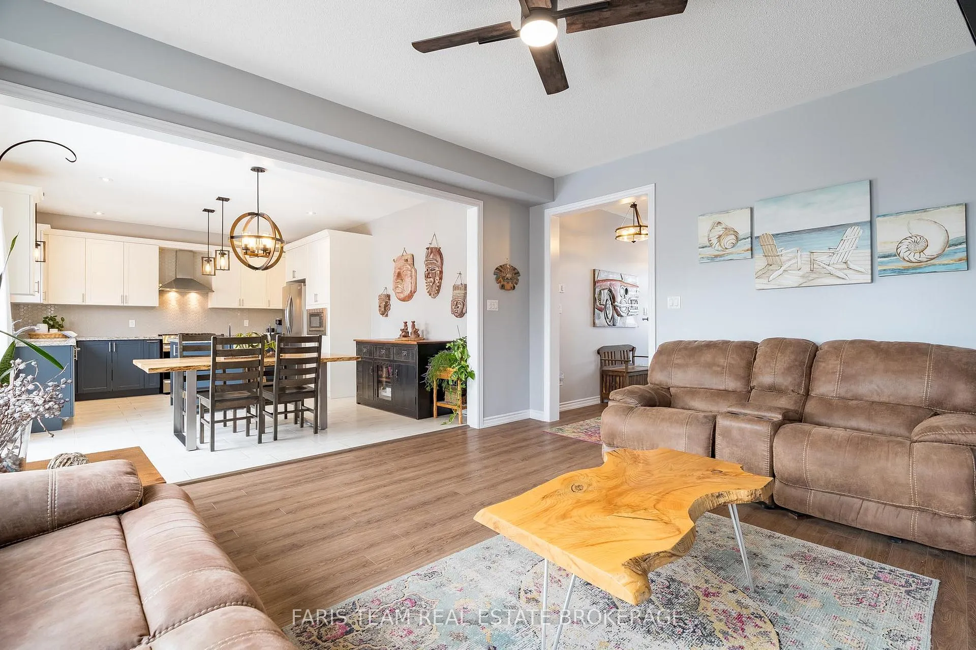 Photo 21 of 33 Bianca Crescent, Wasaga Beach — HOMEH