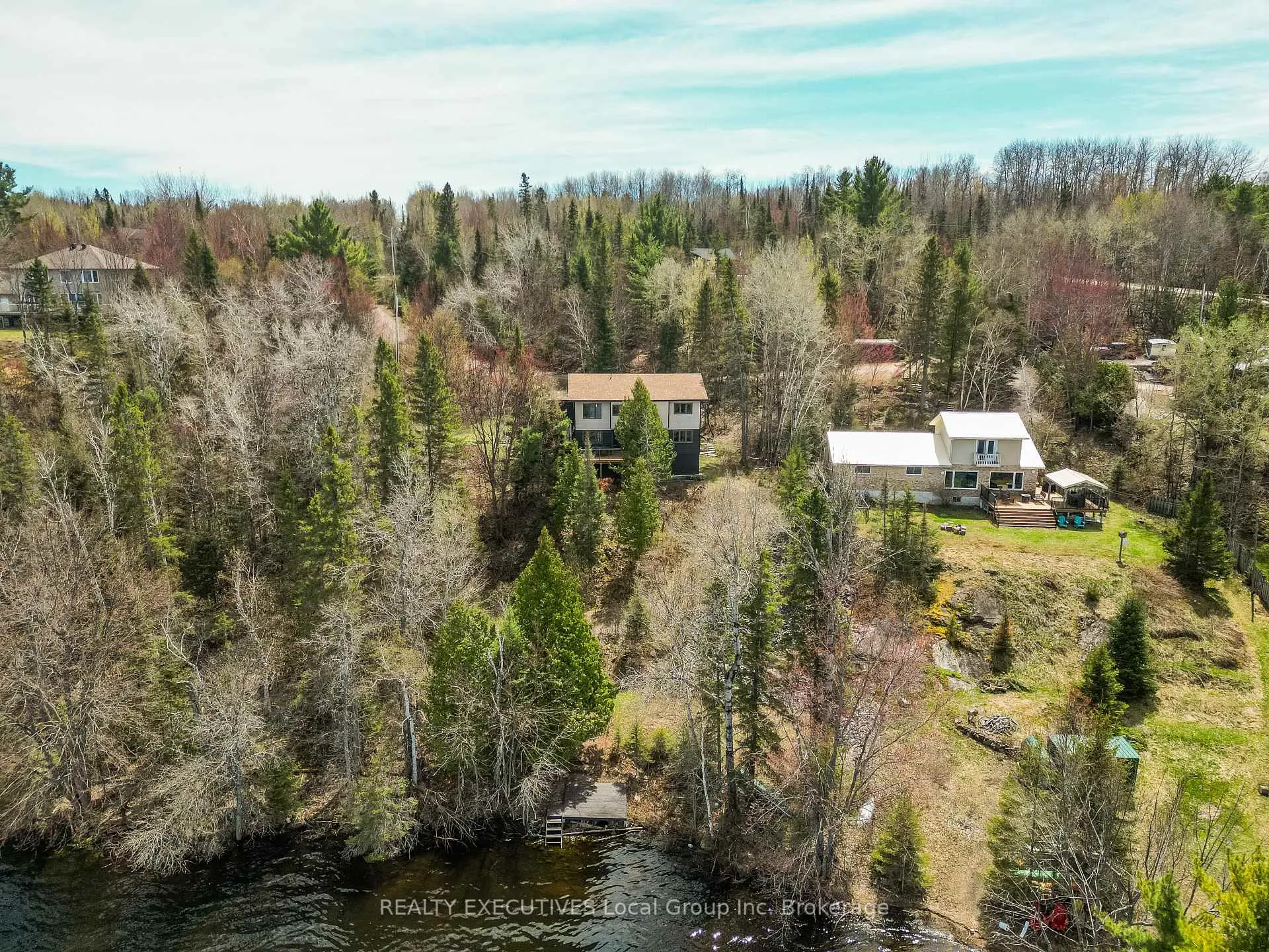 Photo 8 of 410 Pinecreek Crescent, Callander — HOMEH