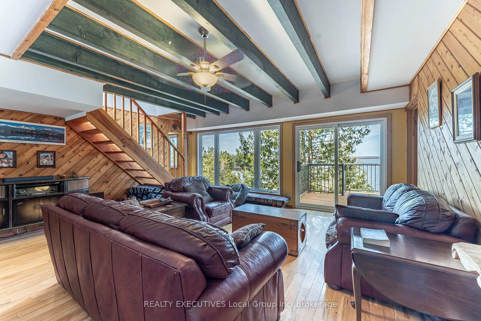 Photo 11 of 410 Pinecreek Crescent, Callander — HOMEH