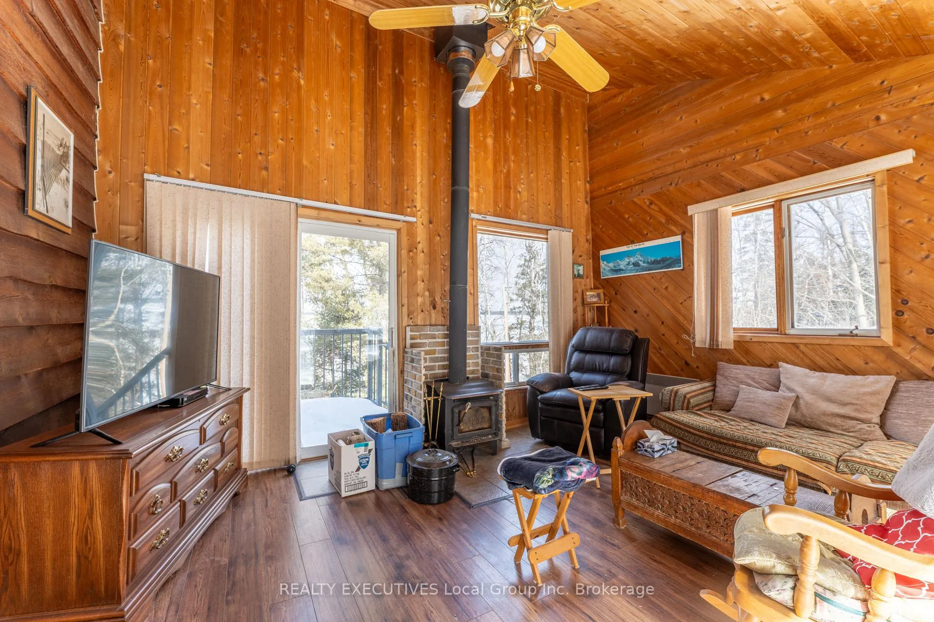 Photo 20 of 410 Pinecreek Crescent, Callander — HOMEH