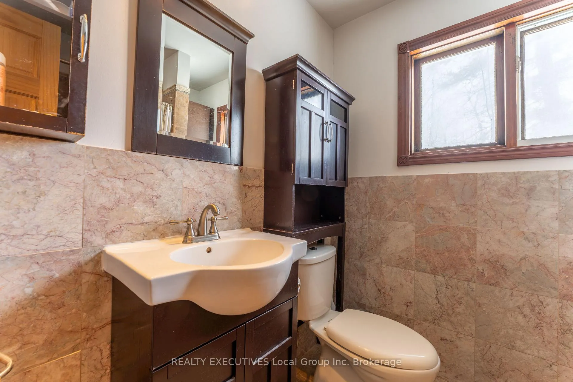 Photo 21 of 410 Pinecreek Crescent, Callander — HOMEH