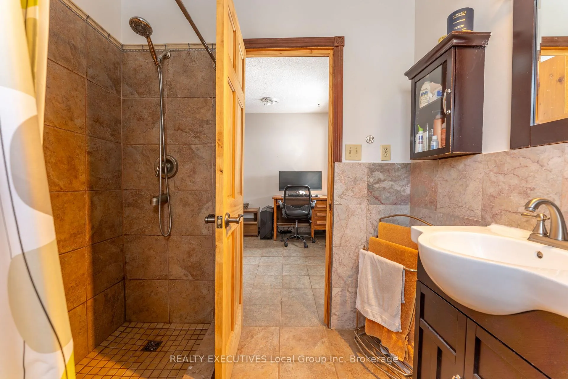 Photo 22 of 410 Pinecreek Crescent, Callander — HOMEH