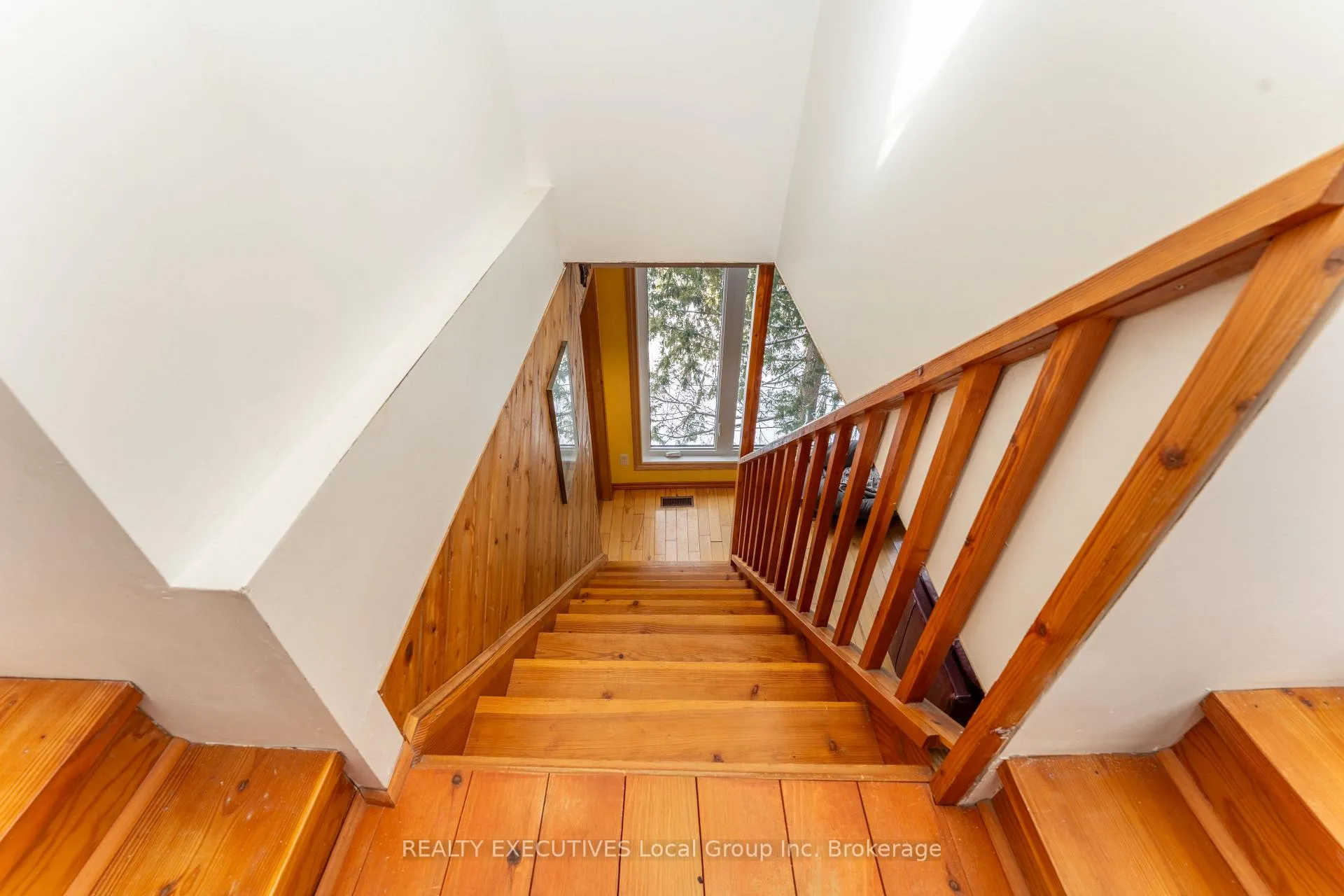 Photo 27 of 410 Pinecreek Crescent, Callander — HOMEH