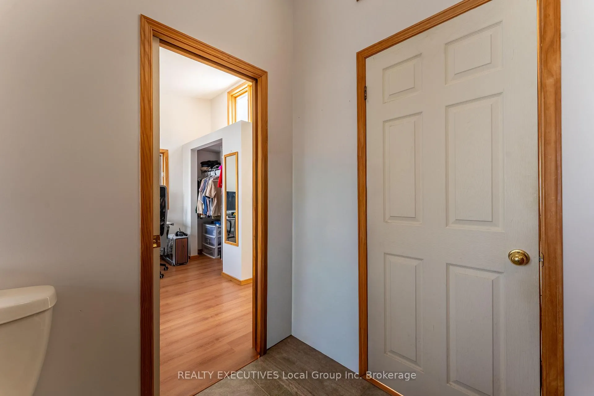 Photo 33 of 410 Pinecreek Crescent, Callander — HOMEH